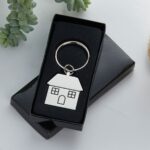 metal house shape keyring China suppliers with box